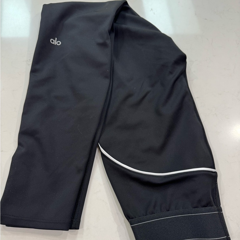 Alo airlift suit up legging large - Picture 3 of 6